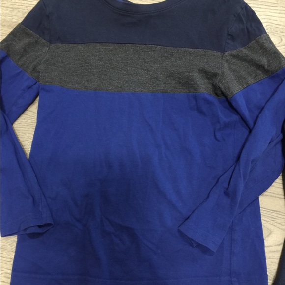 7/8 yr boys long sleeve tops EUC 4 pack - Picture 7 of 10